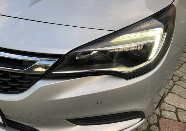 Opel Astra cena 45000 przebieg: 145000, rok produkcji 2018 z Jawor małe 497